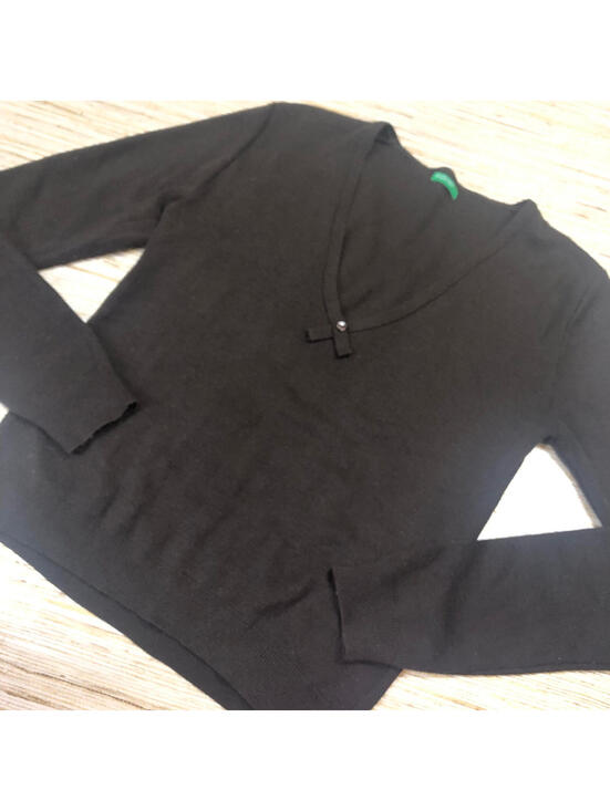 United Colors Of Benetton Sweaters - 1349 United colors of Benetton vintage Wool / Acrylic v-neck sweater BROWN sz M